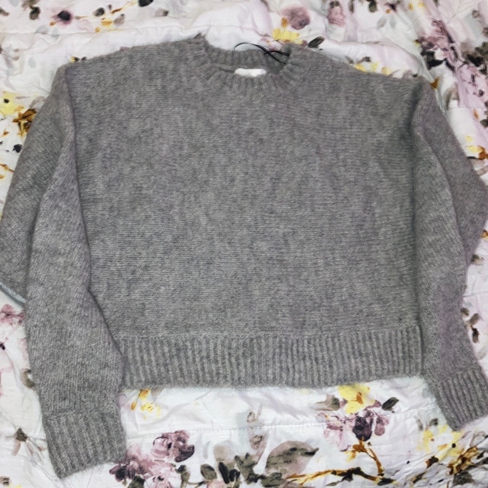 H&M Grey Women’s Sweater | New